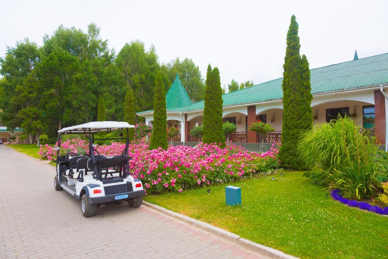 Resort Center Raduga Dolinka المظهر الخارجي الصورة