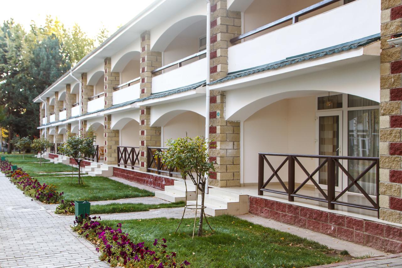 Resort Center Raduga Dolinka المظهر الخارجي الصورة