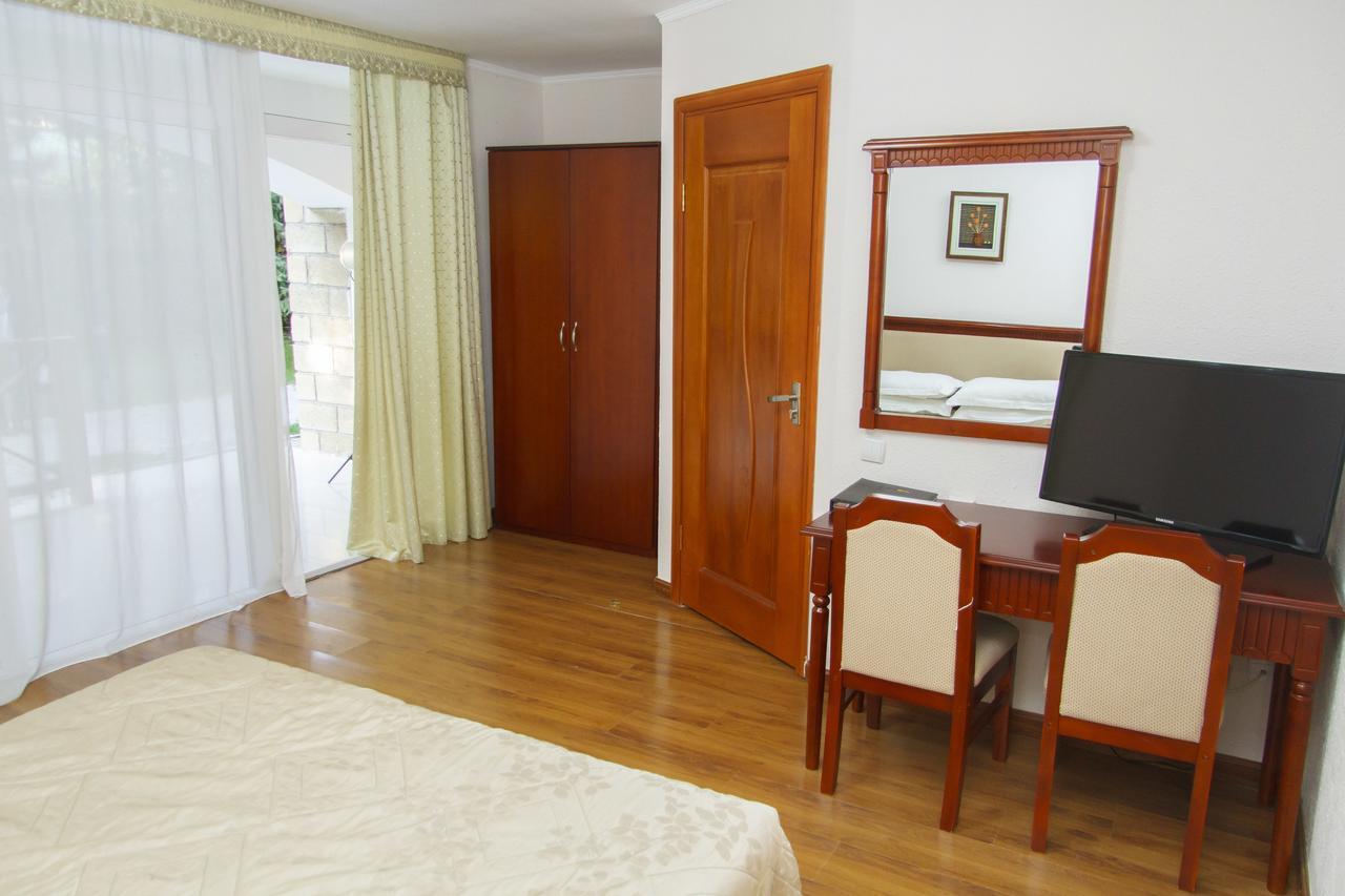 Resort Center Raduga Dolinka المظهر الخارجي الصورة