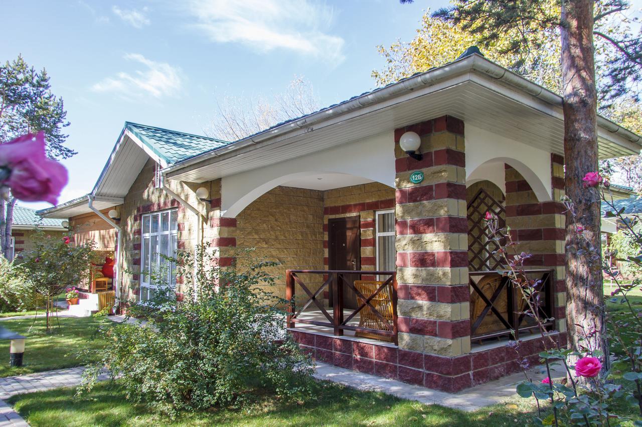 Resort Center Raduga Dolinka المظهر الخارجي الصورة