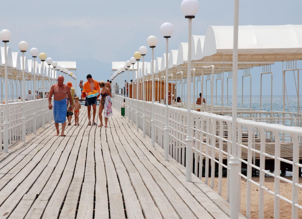 Resort Center Raduga Dolinka المظهر الخارجي الصورة